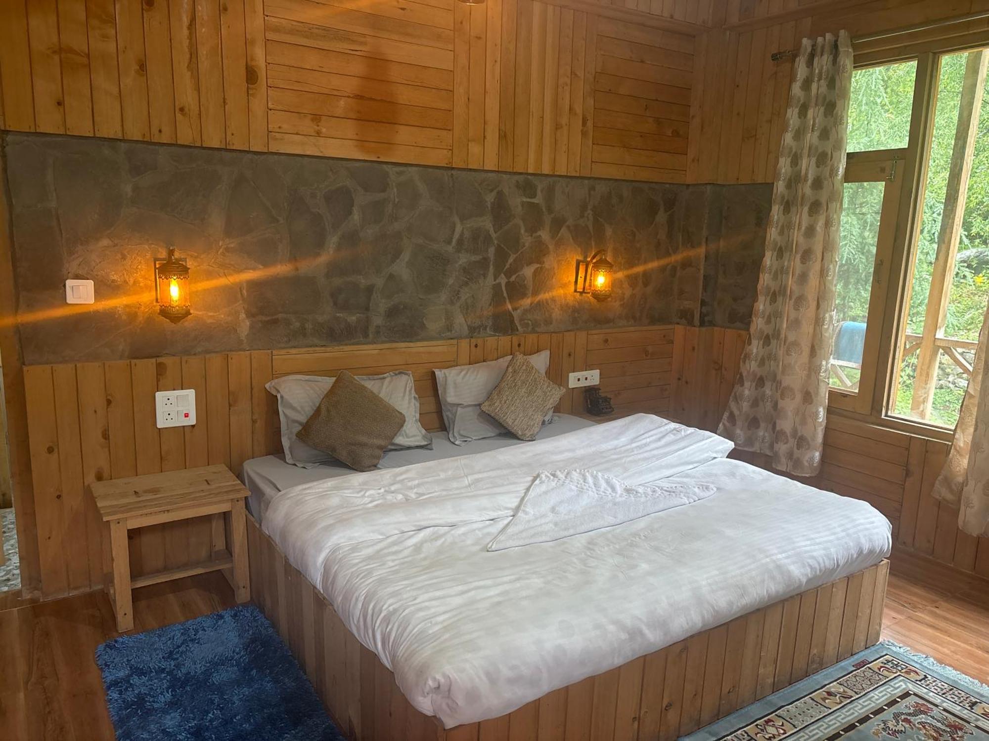 The Cozy Cabin, Jibhi Banjar Exterior photo