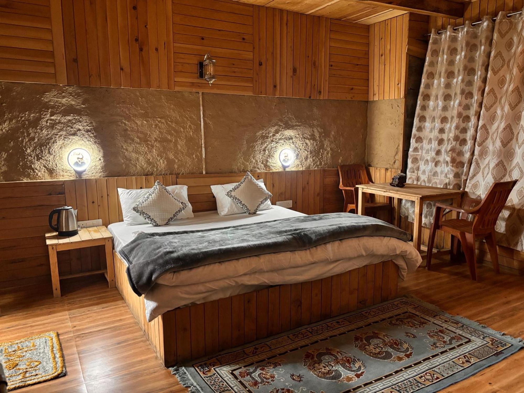 The Cozy Cabin, Jibhi Banjar Exterior photo