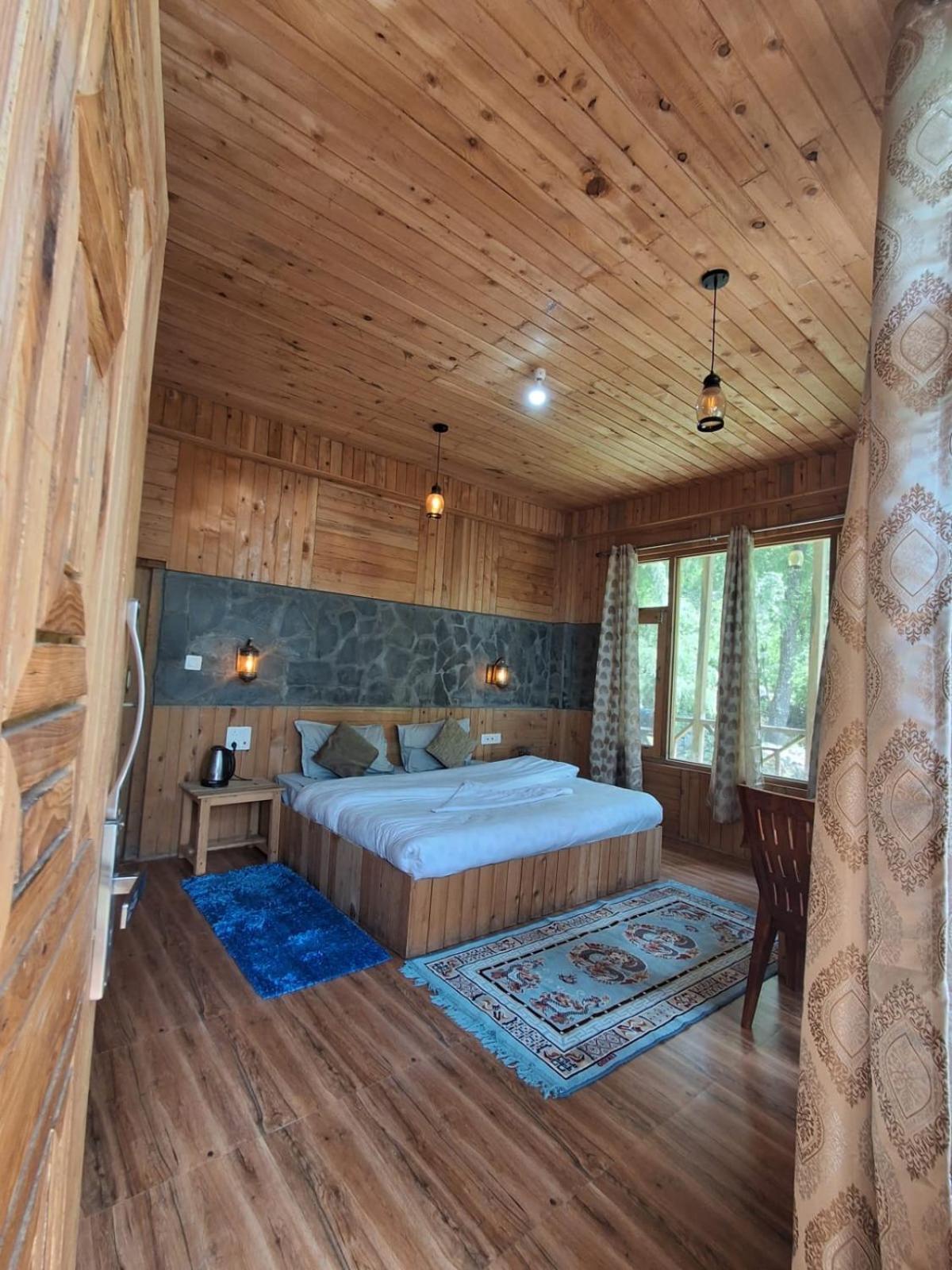 The Cozy Cabin, Jibhi Banjar Exterior photo