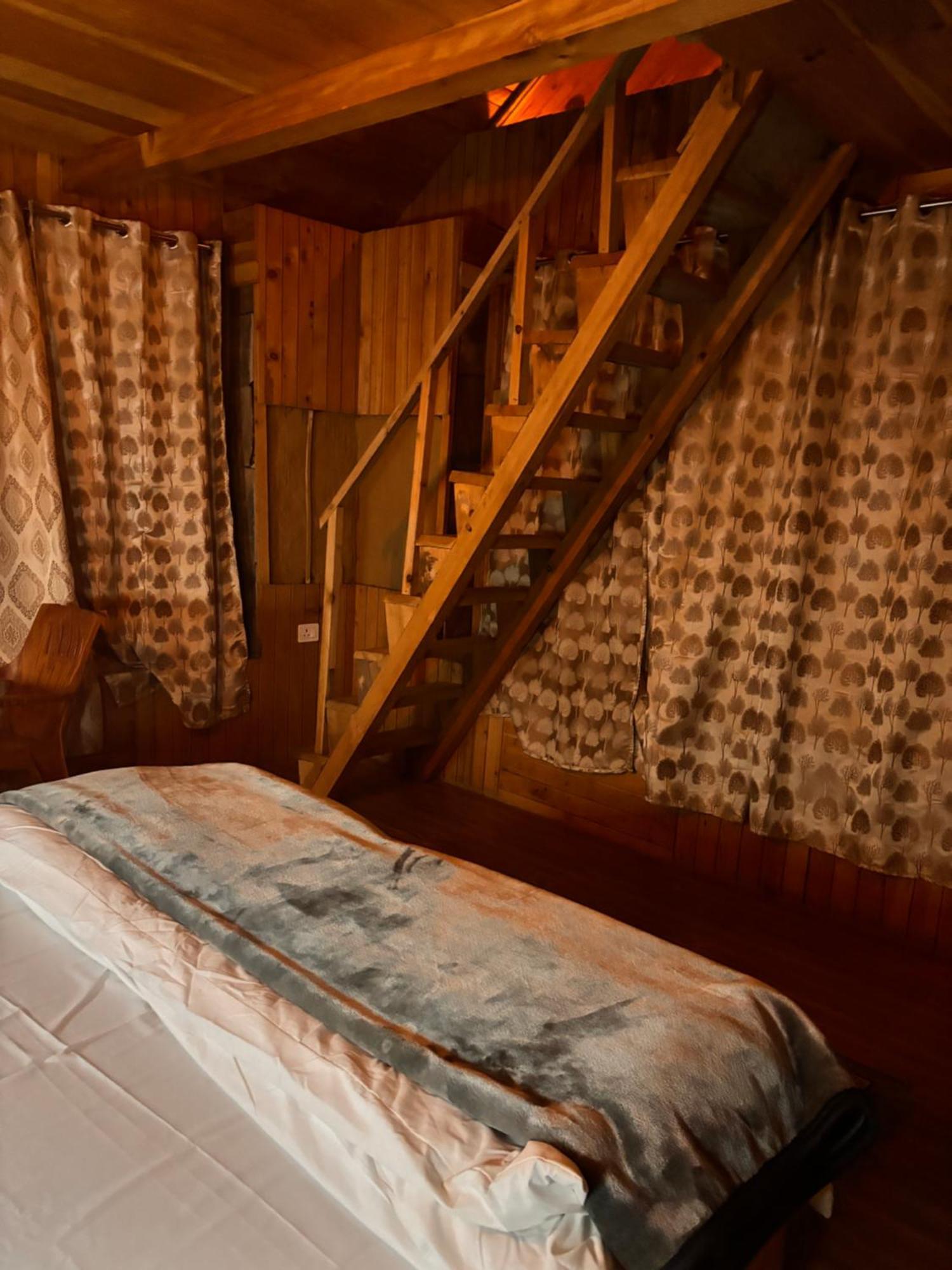 The Cozy Cabin, Jibhi Banjar Exterior photo
